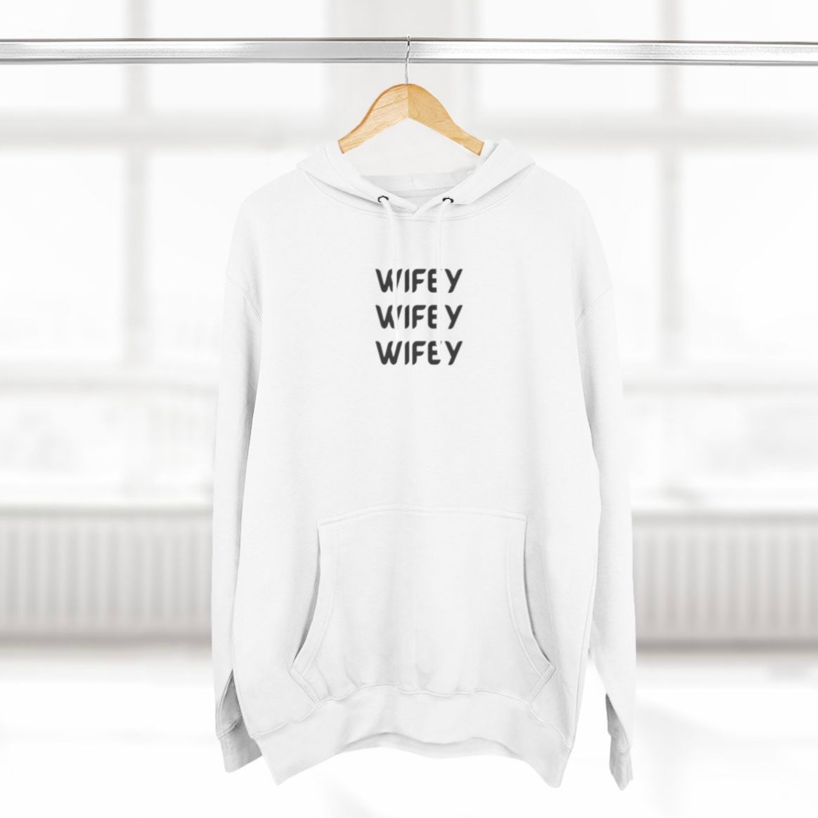 Суичър “WIFEY”